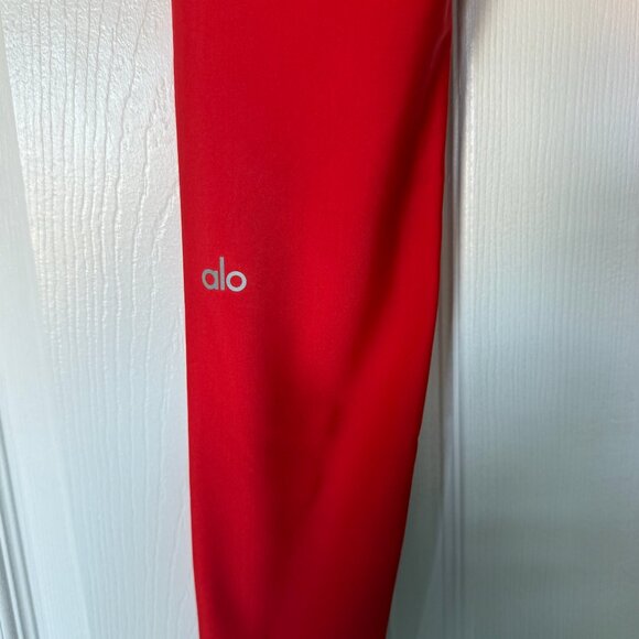 Alo Yoga Highwaist Leggings in Red - Picture 6 of 6